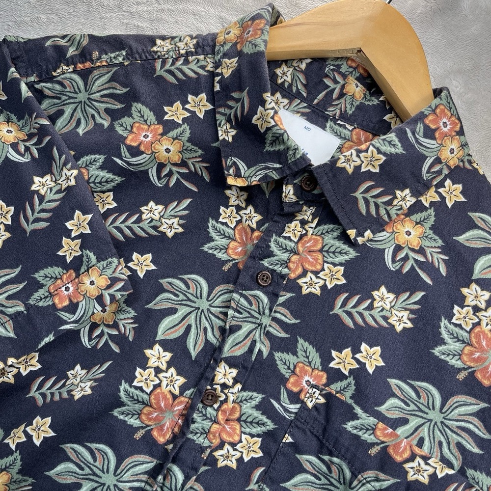 Katin Benji Shirt Mens Medium Button Up Black Floral Short Sleeve